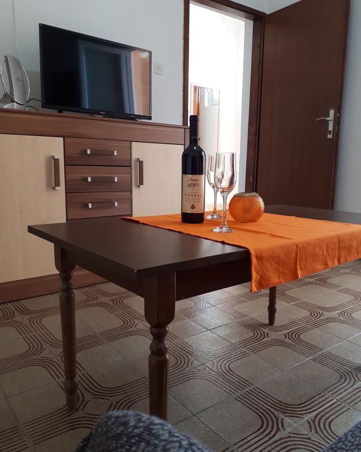 Apartments Vitic 수토모레 외부 사진